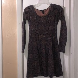 Long sleeve forever 21 dress